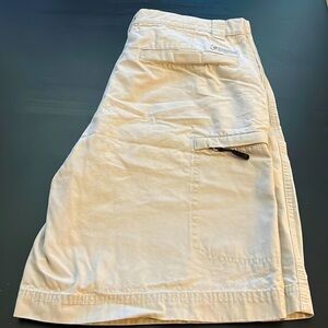 Columbia 100% cotton cargo khaki shorts Sz 34